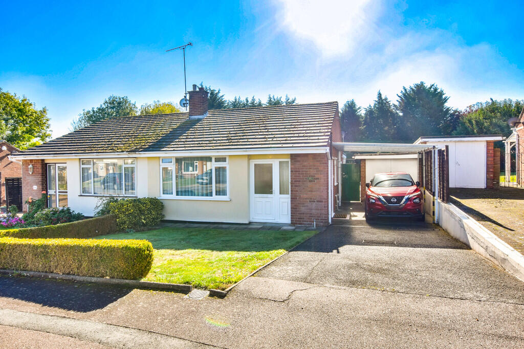 Main image of property: Chelmer Drive, Great Dunmow