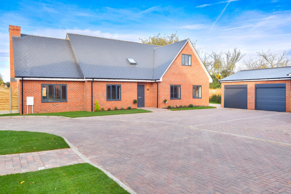 Main image of property: Sabre Close, Stebbing Green