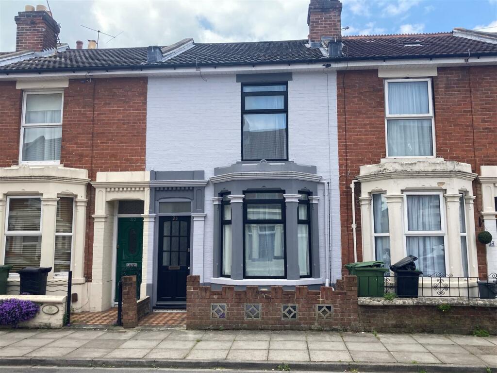 2 bedroom house for sale in Mafeking Road, Southsea, PO4