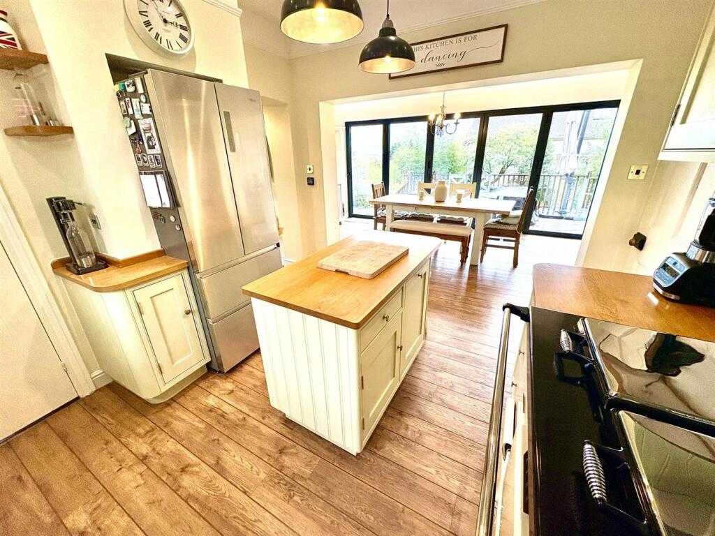 Main image of property: Drayton Lane, Drayton, Portsmouth