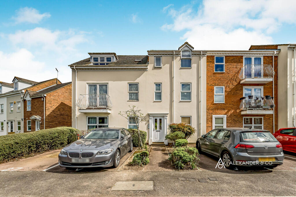 Main image of property: Moorhen Court, Aylesbury, HP19