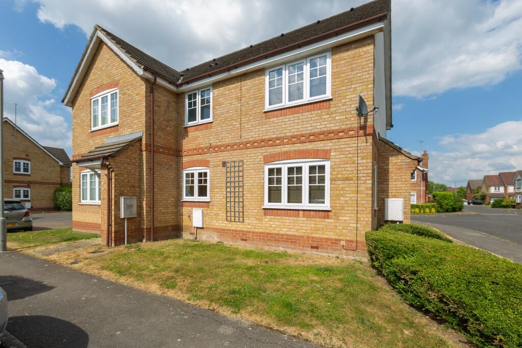Main image of property: Carnation Way, Aylesbury, HP21