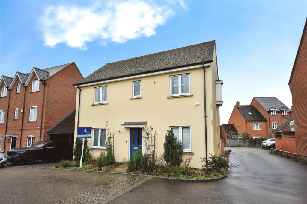 Main image of property: Leys Close, Aylesbury, Buckinghamshire, HP19
