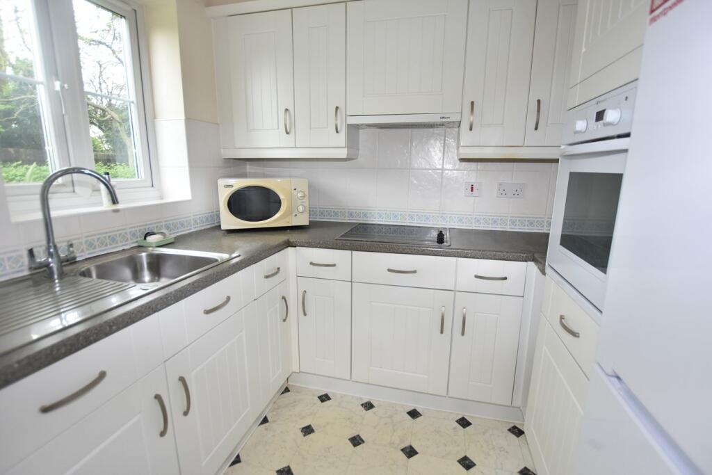 Additional property image - Silver Street, Nailsea, BS48