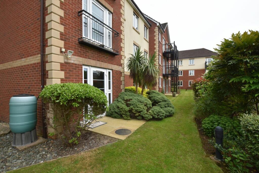 Additional property image - Silver Street, Nailsea, BS48