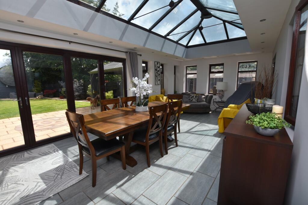 Additional property image - Station Road, Nailsea, BS48