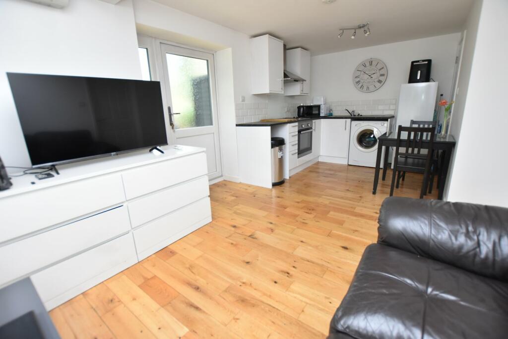 Additional property image - Station Road, Nailsea, BS48