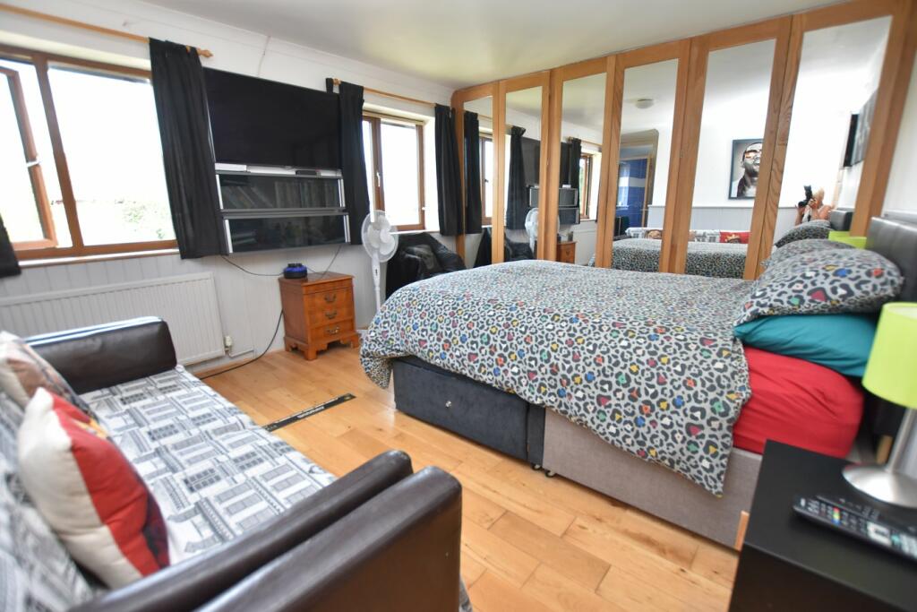 Additional property image - Turnbury Avenue, Nailsea, BS48