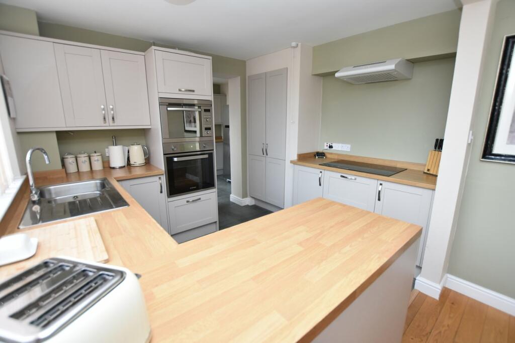 Additional property image - Fernside, Backwell, BS48