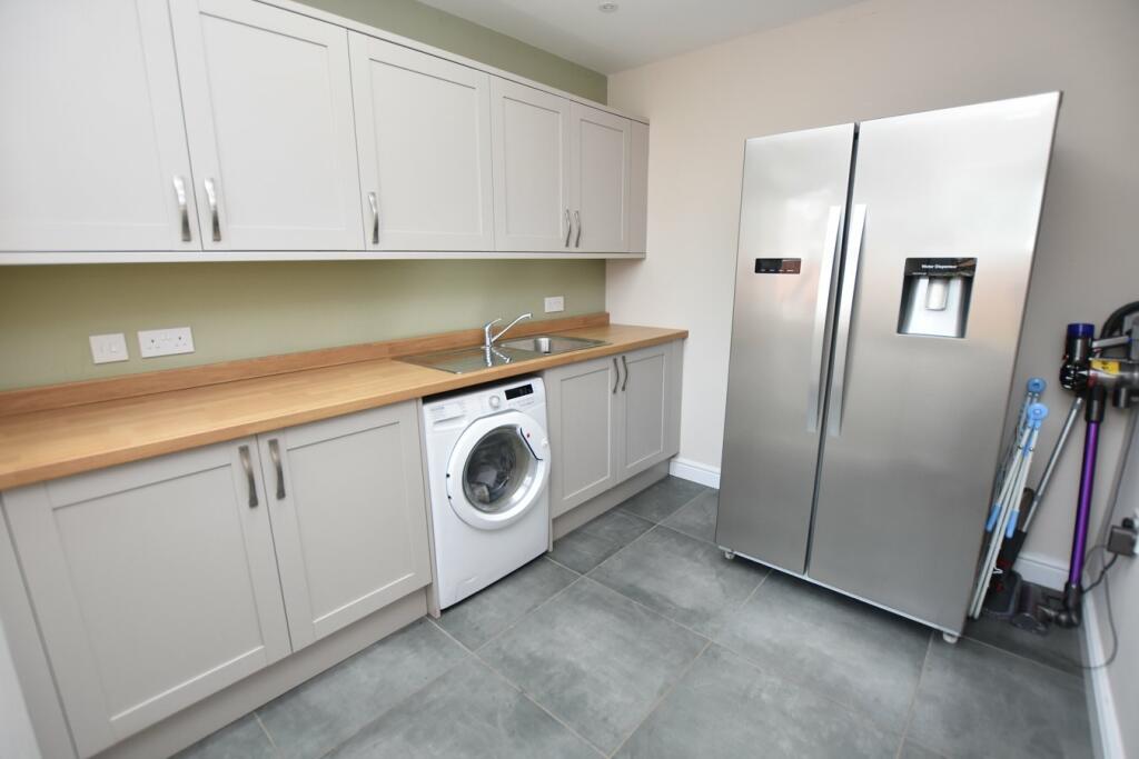 Additional property image - Fernside, Backwell, BS48