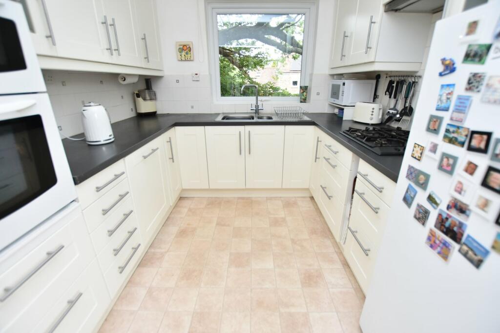 Additional property image - Bucklands End, Nailsea, BS48
