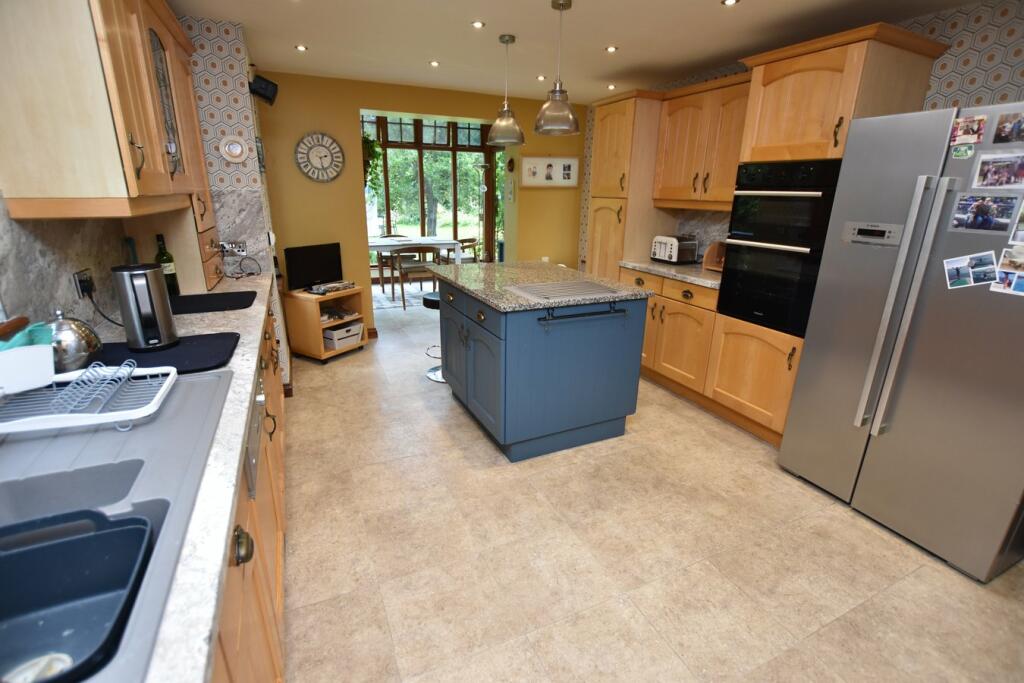 Additional property image - Station Road, Nailsea, BS48