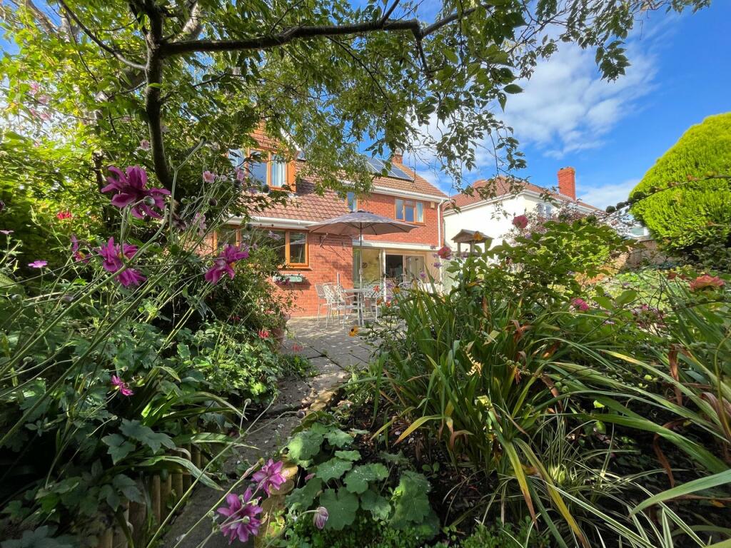 Additional property image - Station Road, Nailsea, BS48