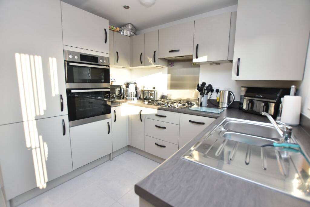 Additional property image - Willow Tree Fields, Nailsea, BS48