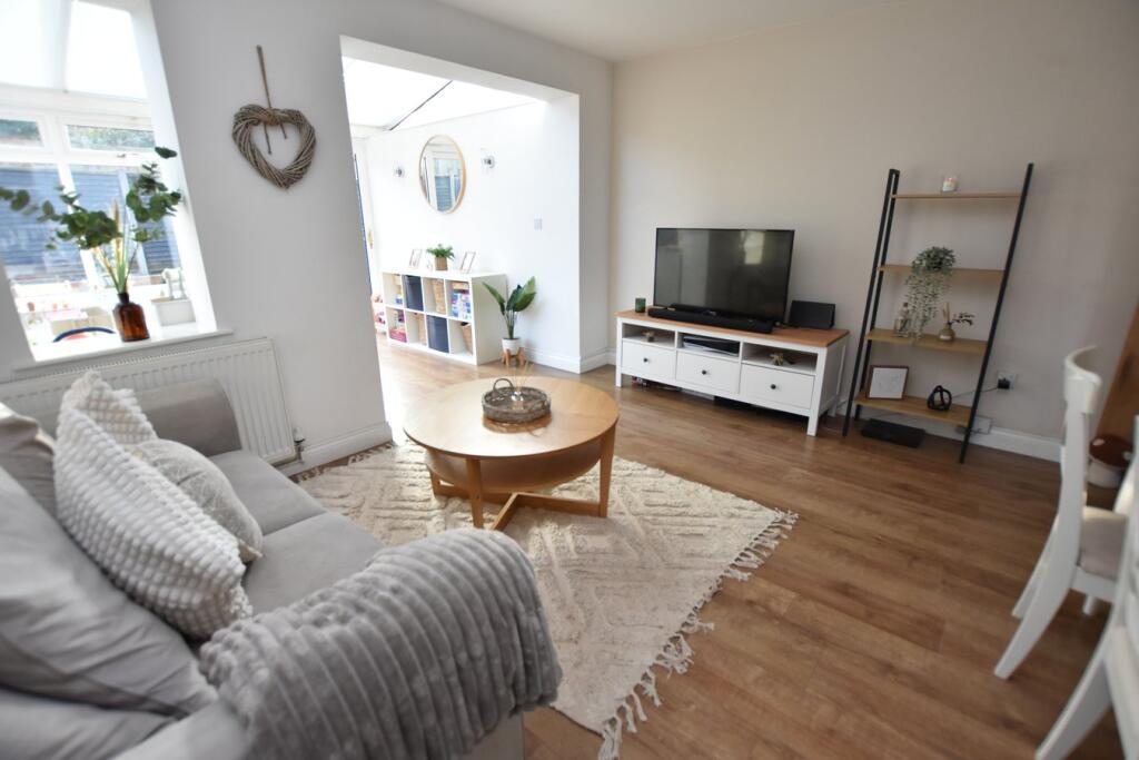 Additional property image - Earlesfield, Nailsea, Nailsea, BS48