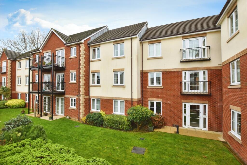 Main image of property: Silver Street, Nailsea, Nailsea, BS48