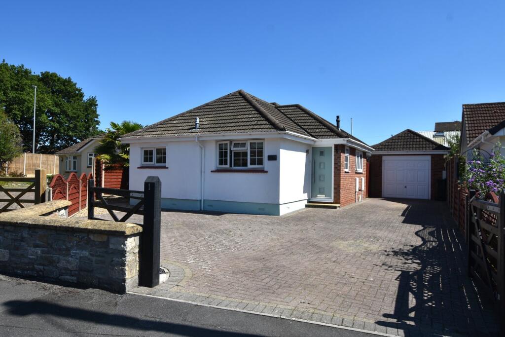Main image of property:  Sunnymede Road, Nailsea, BS48