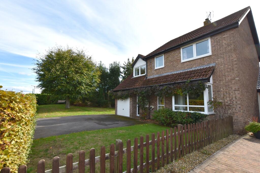 Main image of property: The Perrings, Nailsea, BS48