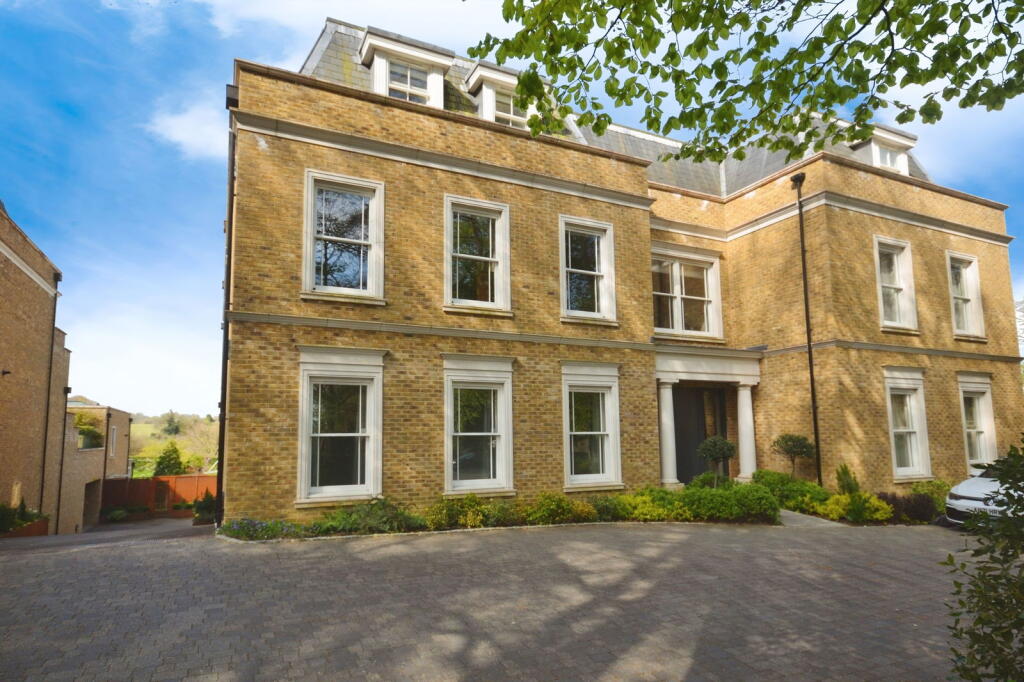 Main image of property: Chilbolton Avenue, Winchester
