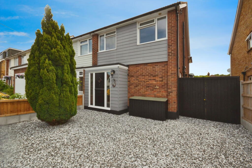 Main image of property: Stanley Road, Benfleet, Essex, SS7 3EL