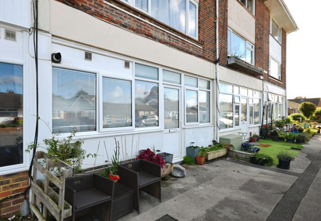 Main image of property: Madeira Parade, Bognor Regis, PO22 8DX