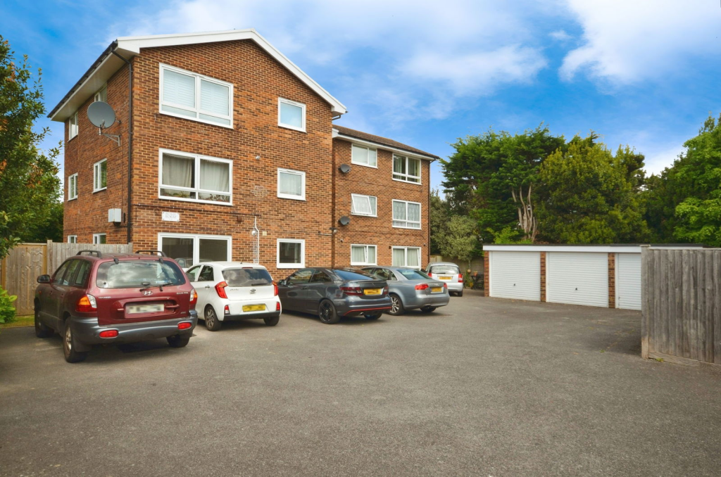 Main image of property: Victoria Drive, Bognor Regis