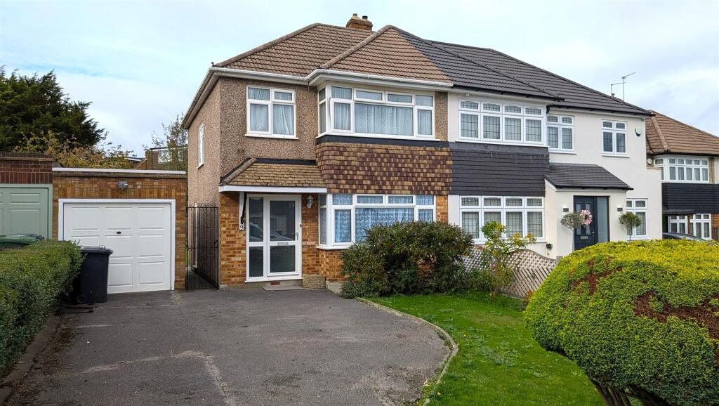 Main image of property: Melvyn Close, Goffs Oak