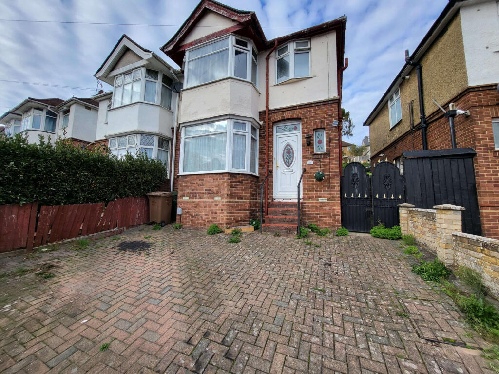 Main image of property: Meyrick Avenue, Luton