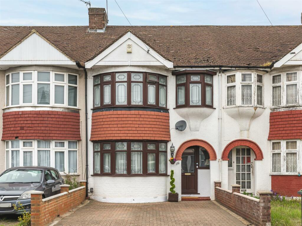 3 bedroom house for sale in Linden Gardens, Enfield, EN1