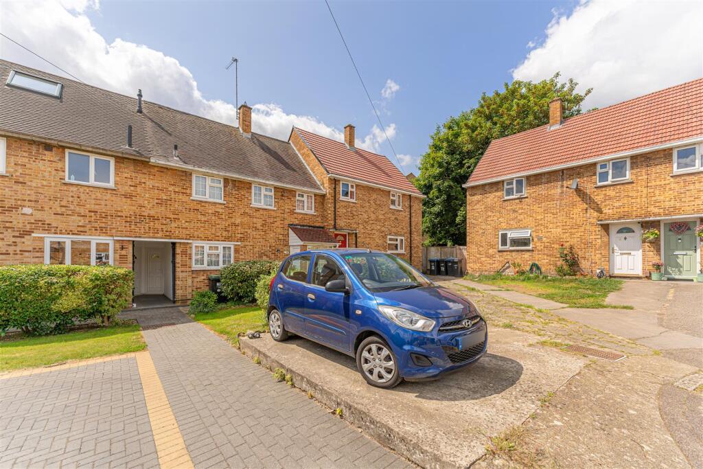 Main image of property: Perry Mead, Enfield