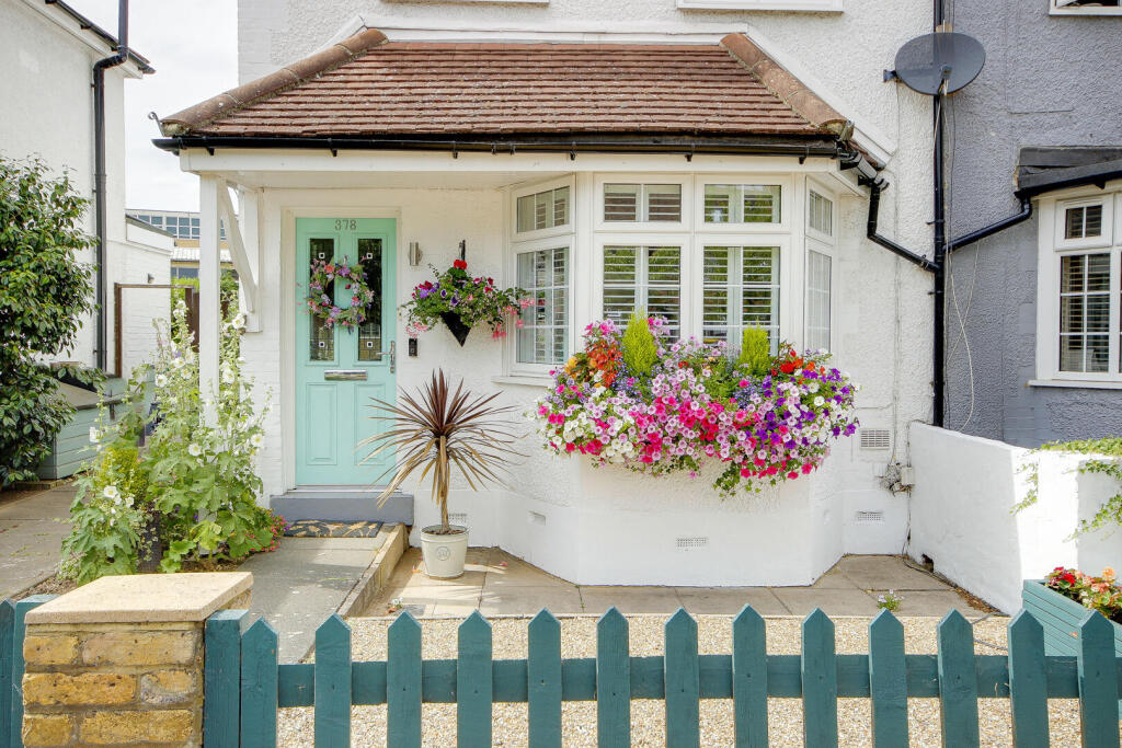 Main image of property: Baker Street, Enfield