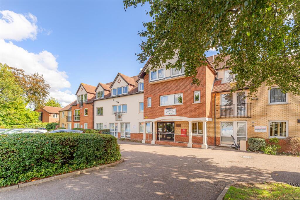 Main image of property: 96-98, Village Road, Enfield