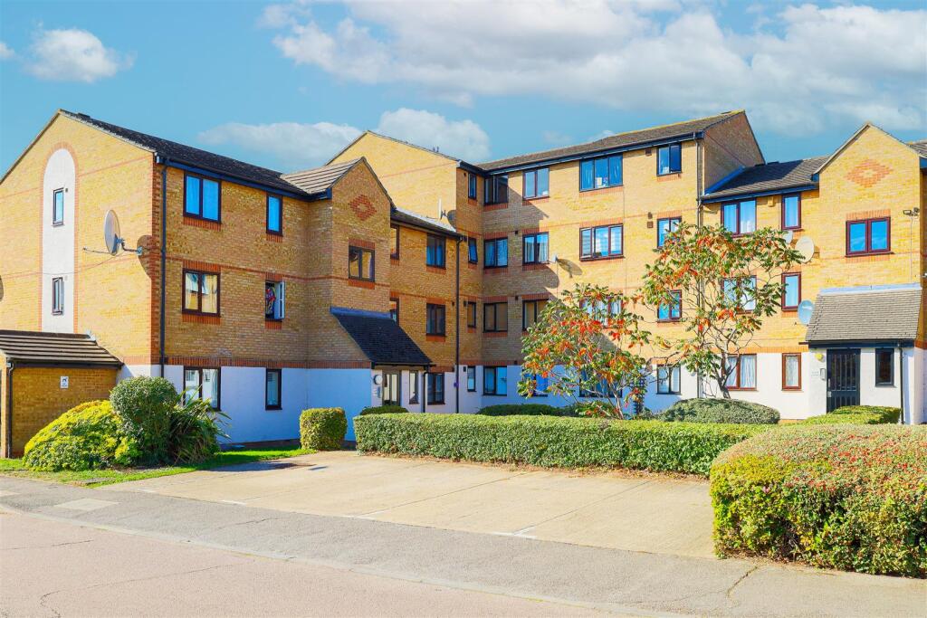 2 bedroom flat
