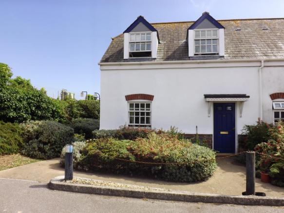 Main image of property: Courtenay Mews, Starcross