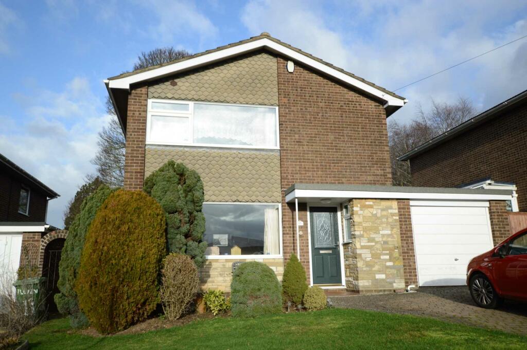 3 bedroom detached house for sale in The Warren, Old Catton, NR6