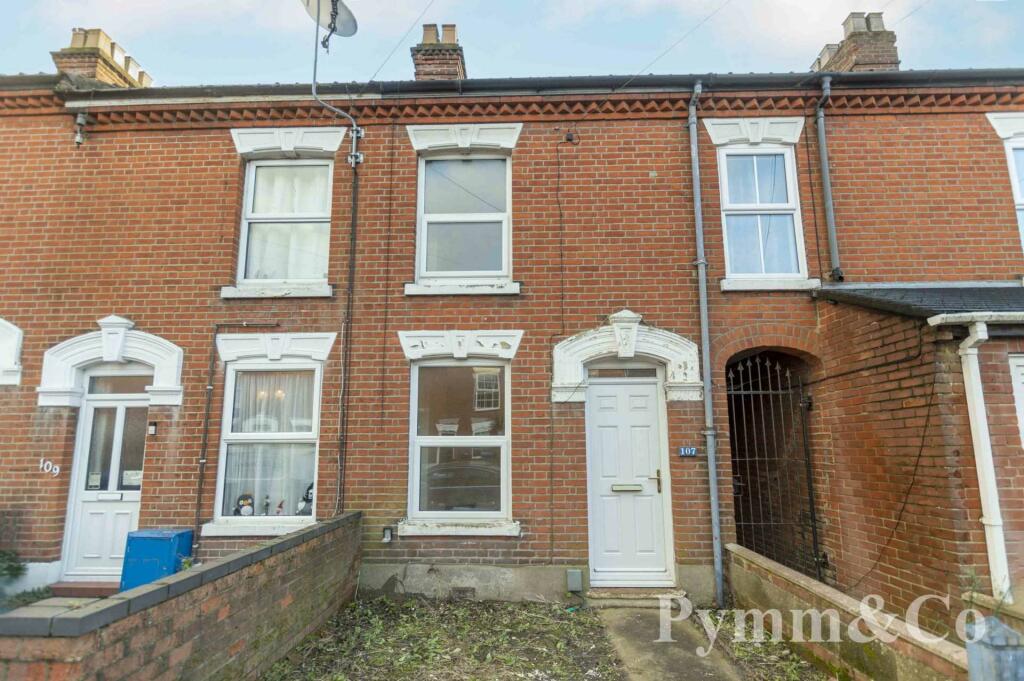 3 bedroom terraced house for sale in Churchill Road, Norwich, NR3