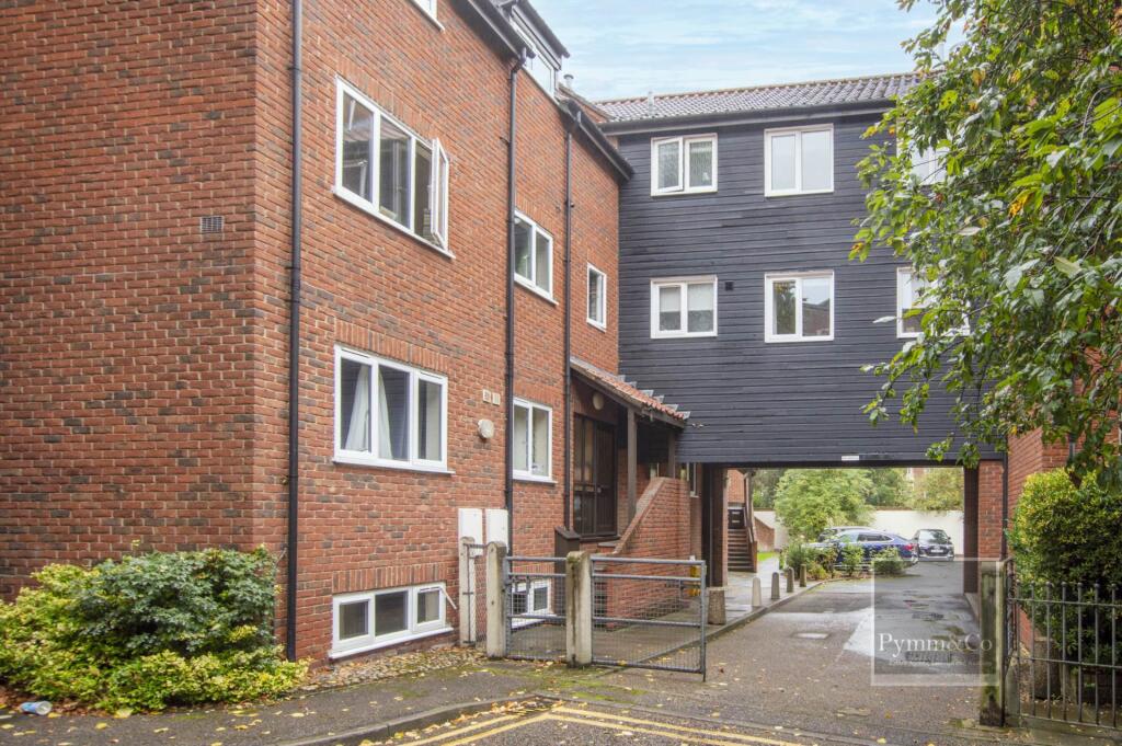 Main image of property: Stuart Gardens, Norwich