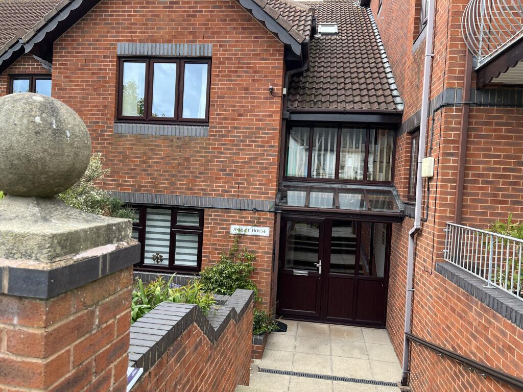 Main image of property: Ashley House, Exmouth, EX8
