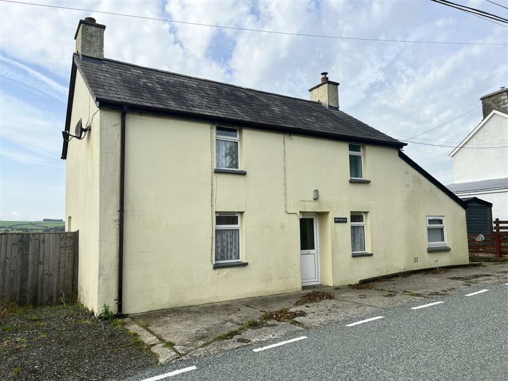 Main image of property: Talgarreg, Llandysul