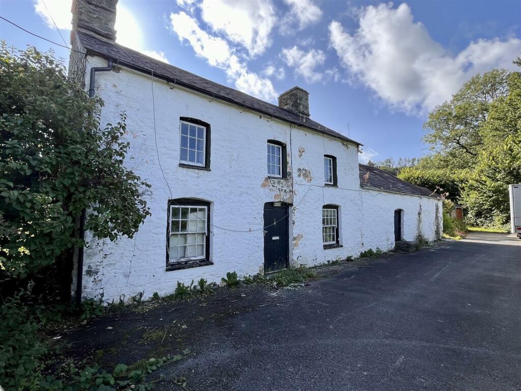 Main image of property: Neuaddlwyd, Ciliau Aeron, Near Aberaeron