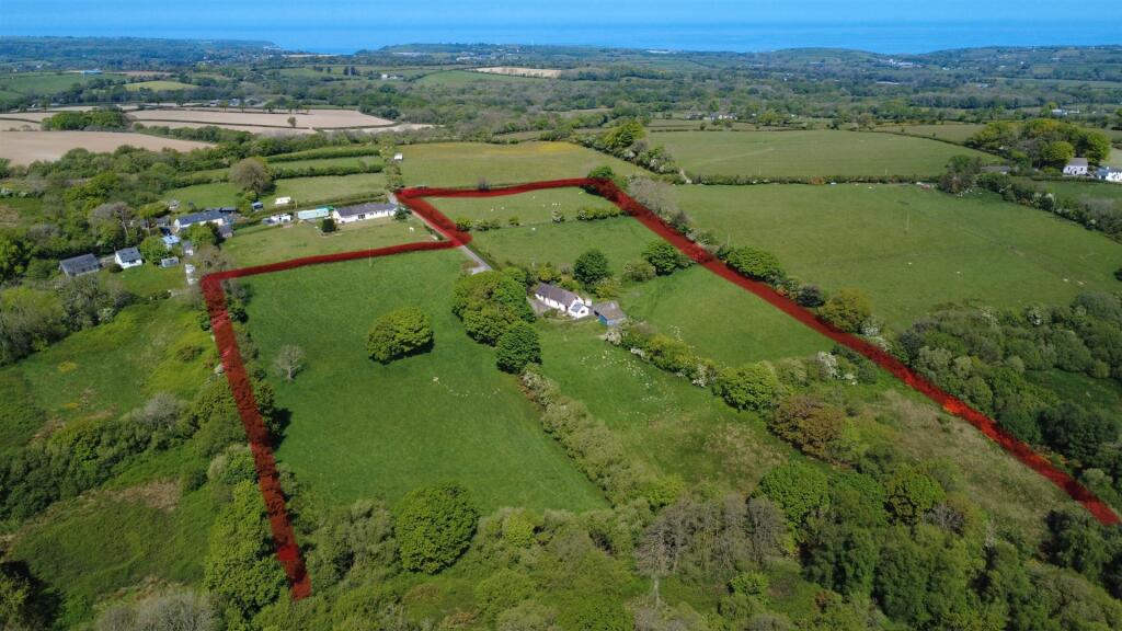 Main image of property: Mydroilyn