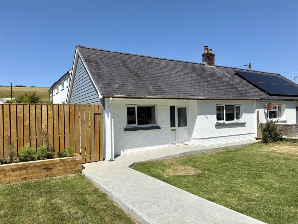 Main image of property: Parcyrhydd, Ciliau Aeron, Lampeter
