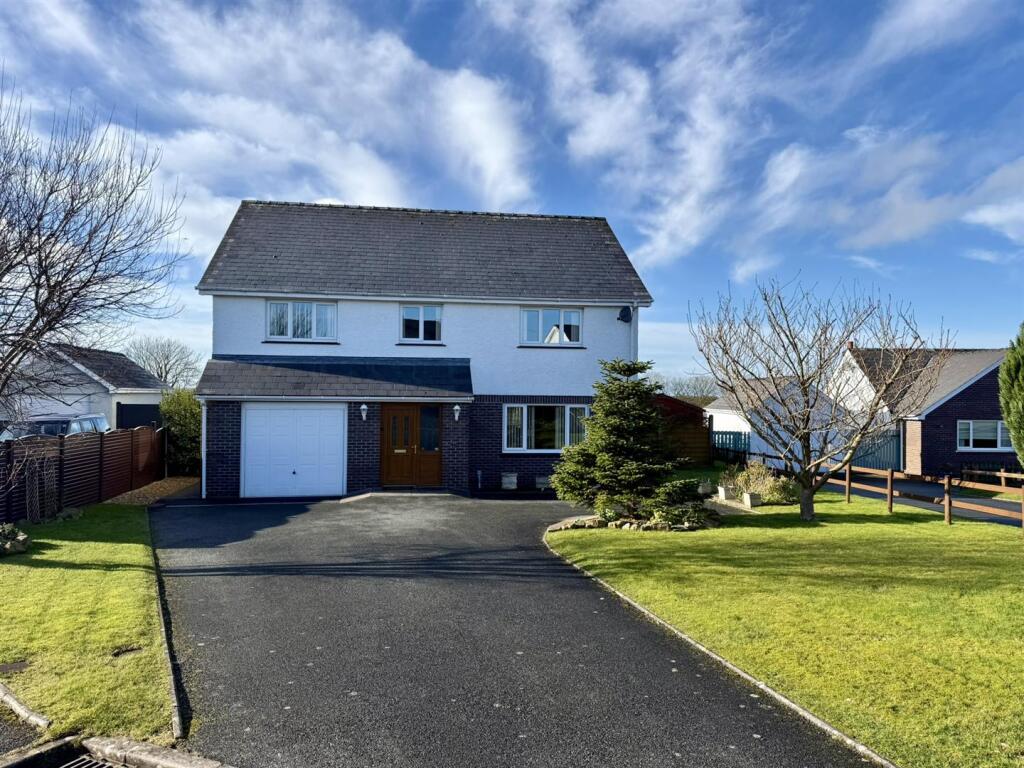Main image of property: Bryn Hyfryd, Pennant, Llanon