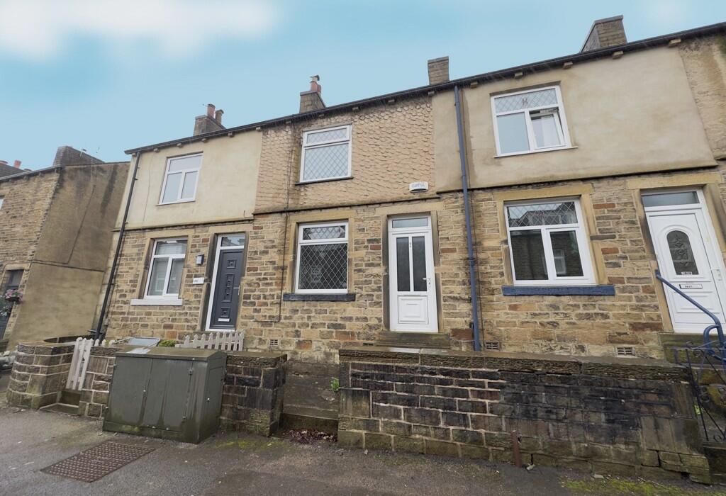 2 bedroom terraced house for sale in Mannville Grove, Keighley, West