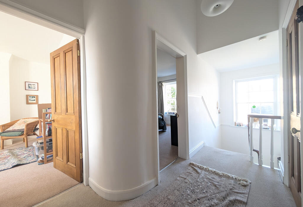 Additional property image - Victoria Road, Saltaire, West Yorkshire