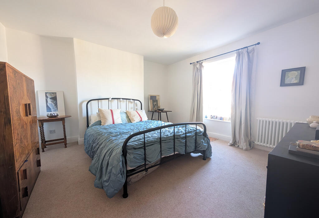 Additional property image - Victoria Road, Saltaire, West Yorkshire