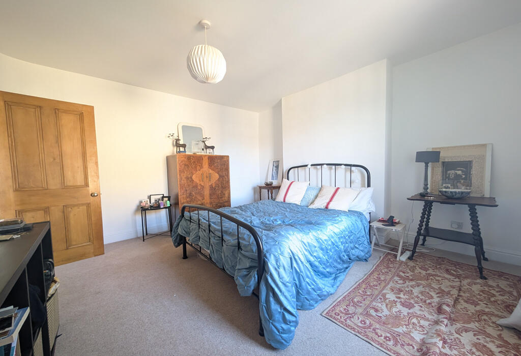 Additional property image - Victoria Road, Saltaire, West Yorkshire