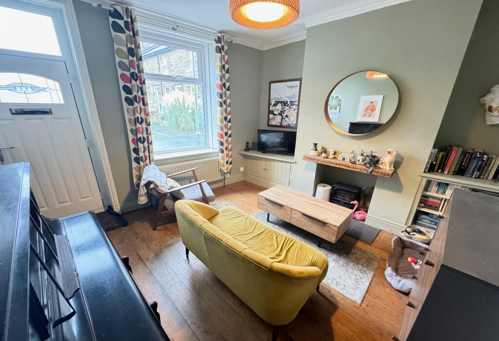 Additional property image - Clifton Place, Shipley, West Yorkshire