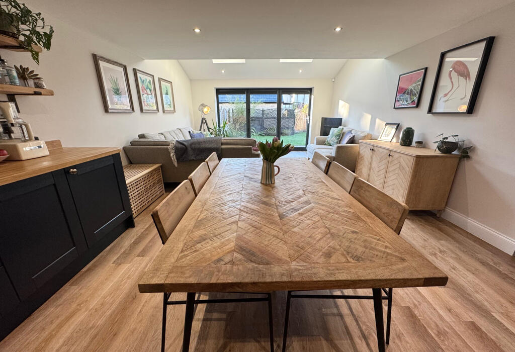 Additional property image - Bankfield Road, Nab Wood, Shipley, West Yorkshire