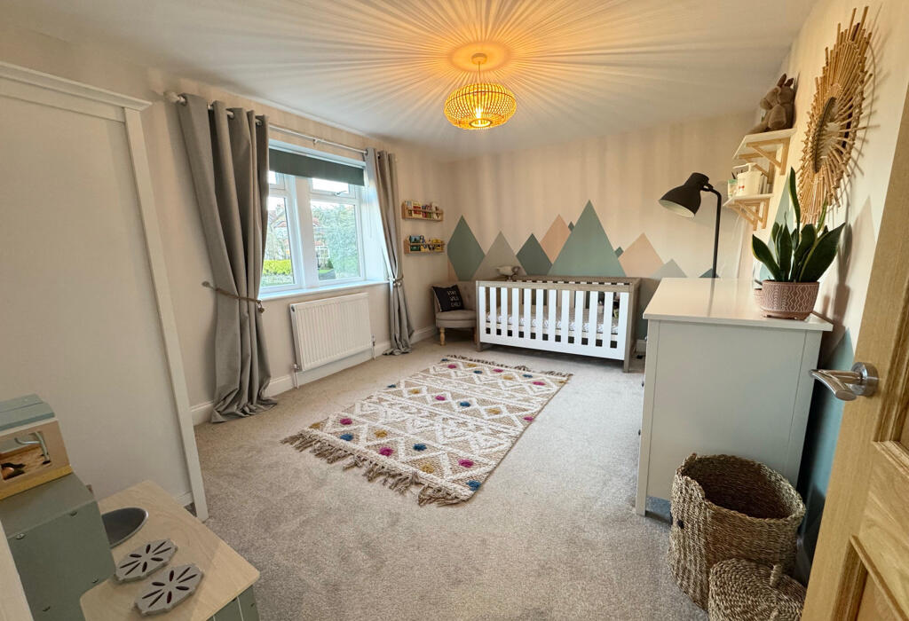 Additional property image - Bankfield Road, Nab Wood, Shipley, West Yorkshire